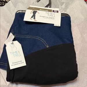 Time and Tru maternity straight leg jeggings; size: XXL(20)
